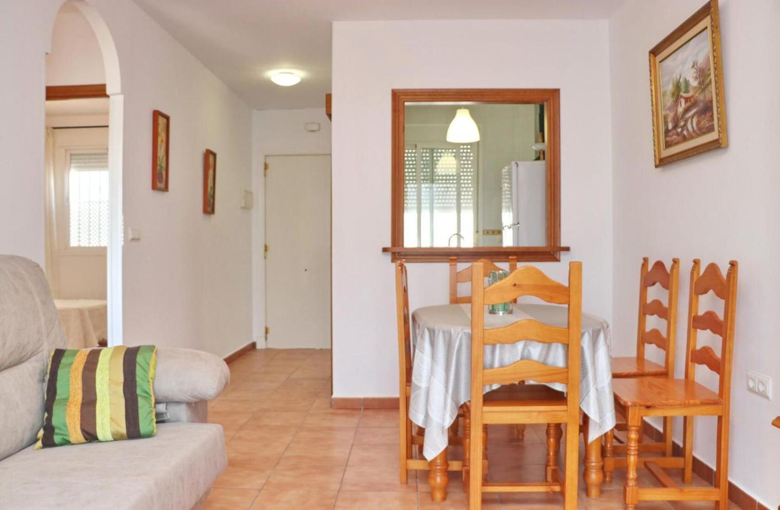 Apartamento Vistas Al Parque โกนิล เด ลาฟรอนเตรา ภายนอก รูปภาพ